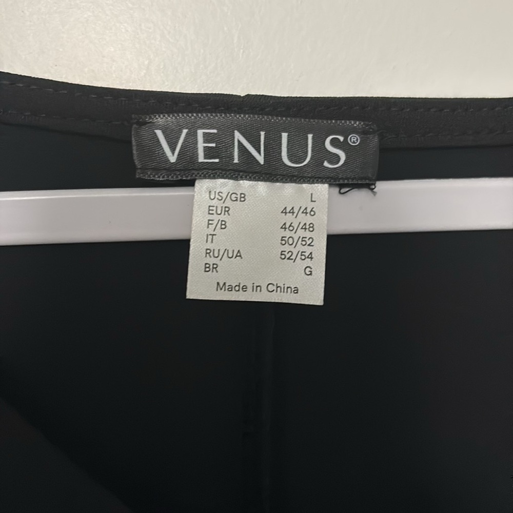 VENUS Women’s Black Top - Picture 5 of 6